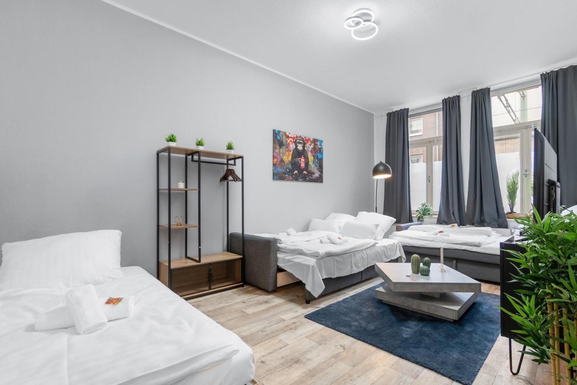 Tolles Design, Hochwertig, Vollausstattung, 3 Zimmer, Grosses Bad & Gaeste-Wc, Grosse Kueche, 3 X Smart Tv, 11 Min Zum Hbf Duisburg Exterior foto